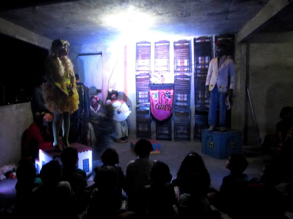 Nós Amamos Laje - Teatro na Laje em São Benedito.jpg